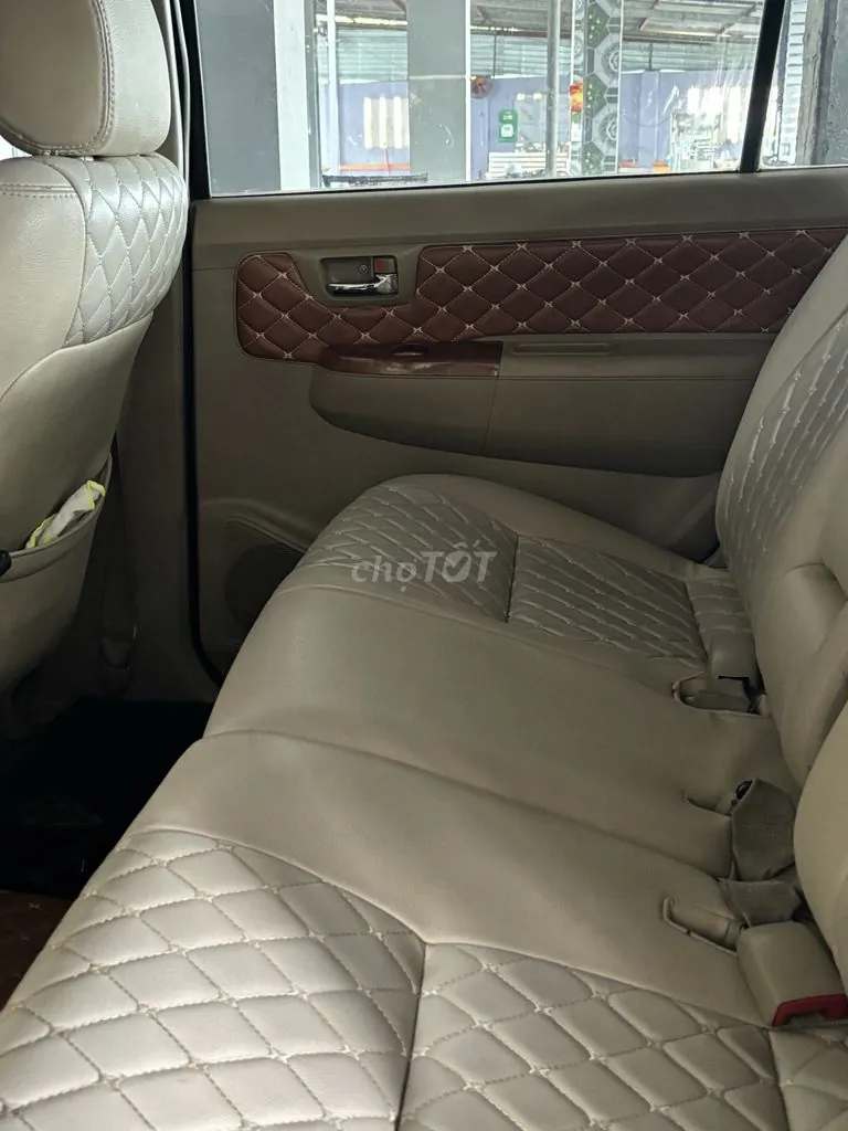 Toyota Fortuner 2009 photo 4