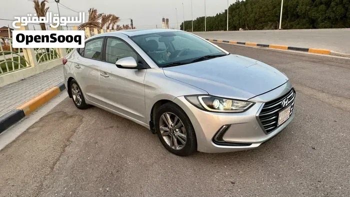 Hyundai Elantra 2018 photo 2