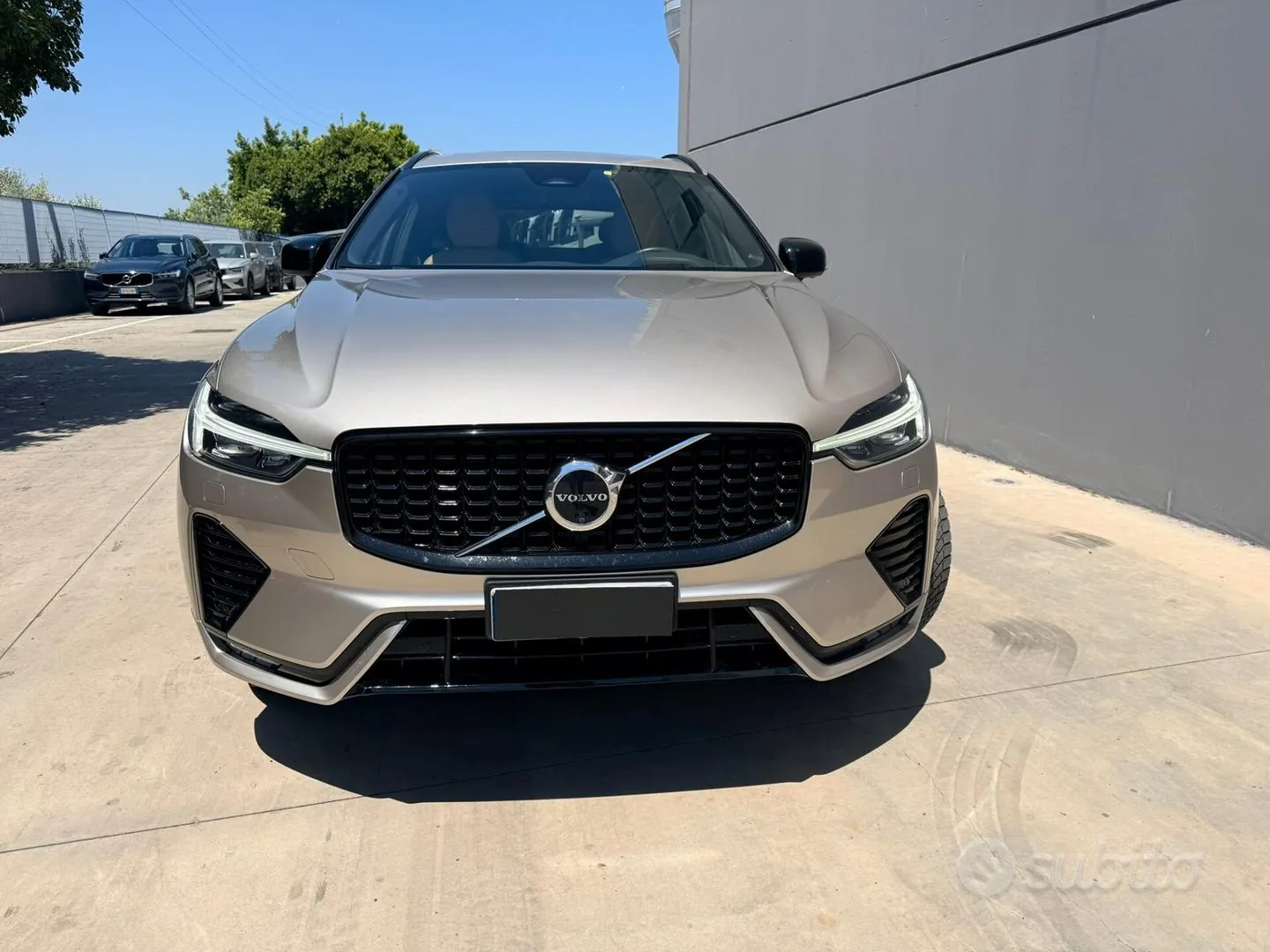 Volvo Xc60 2023 photo 3