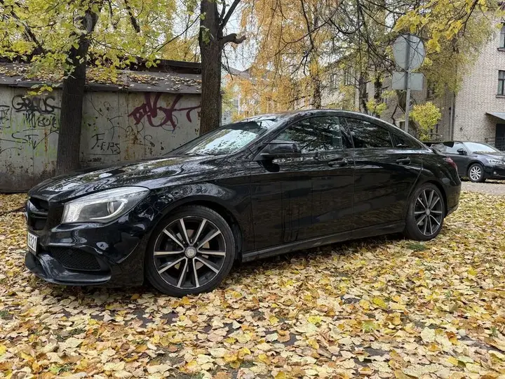 Mercedes-Benz Cla 180 2014 photo 2