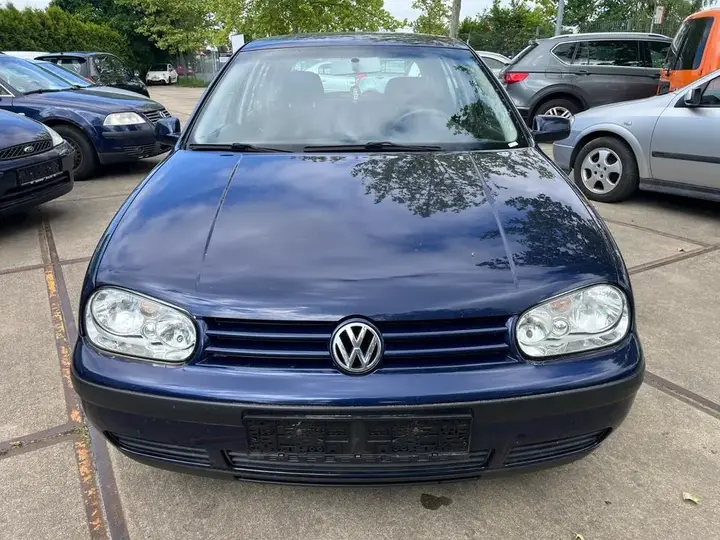 Volkswagen Golf 4