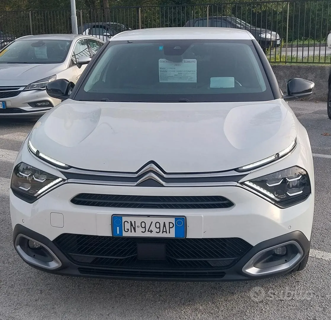 Citroen C4 2023 photo 4
