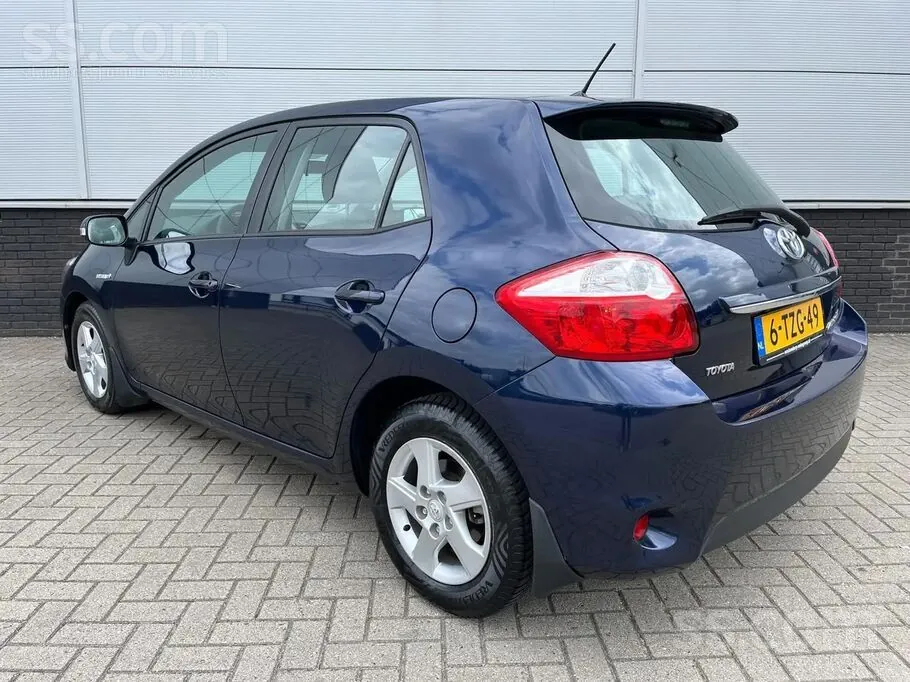 Toyota Auris