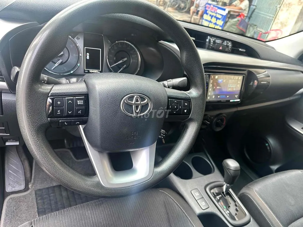 Toyota Hilux 2021 photo 5