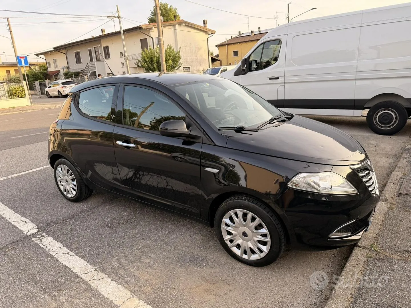 Lancia Ypsilon 2014 photo 2