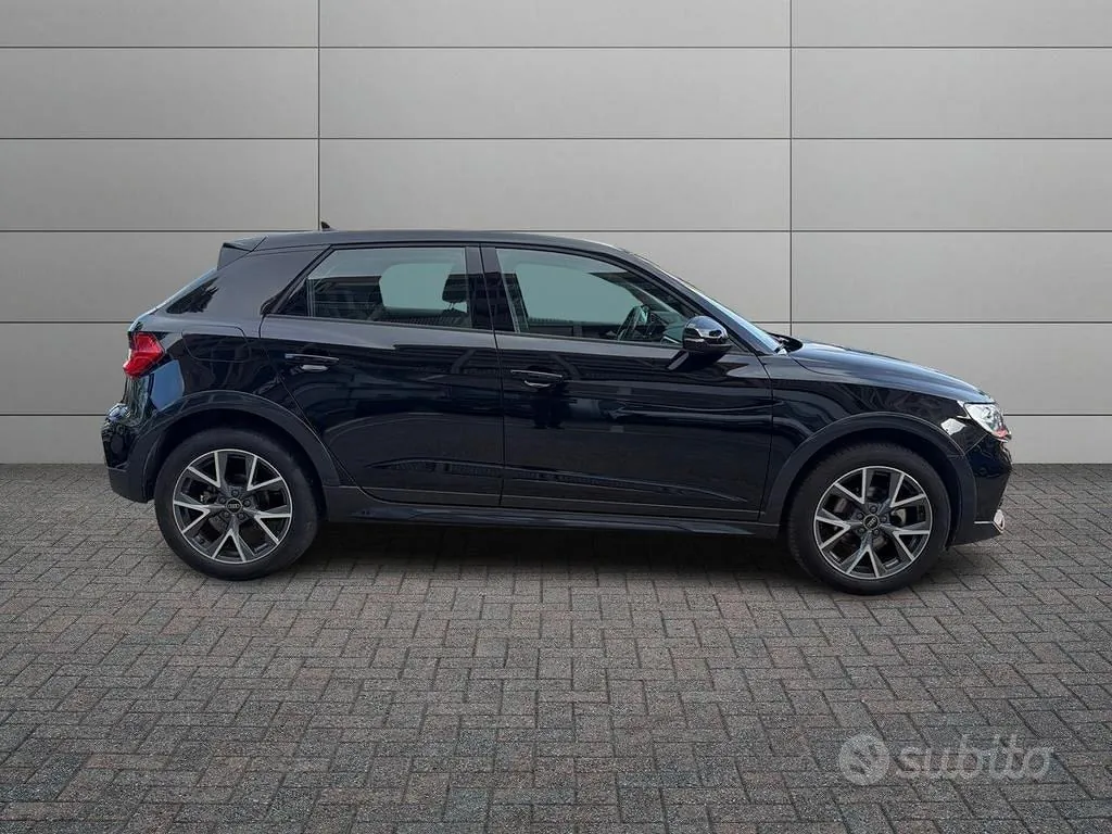 Audi A1 Allstreet 2023 photo 3