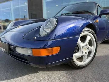 Porsche Carrera 2 1995 photo 2