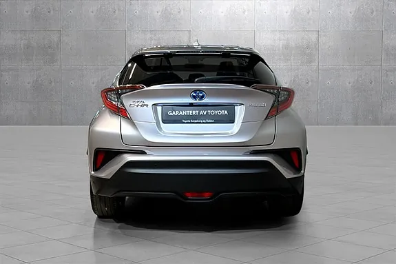 Toyota C-Hr 2019 photo 4