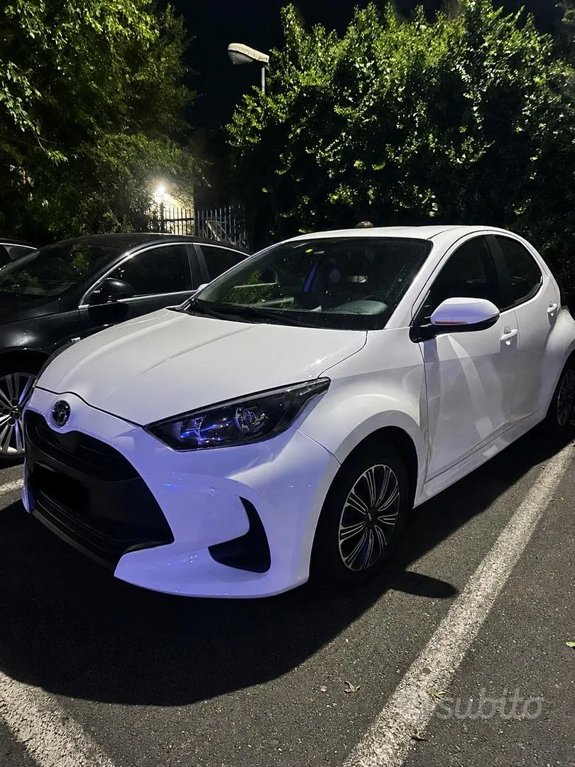 Mazda 2 Hybrid