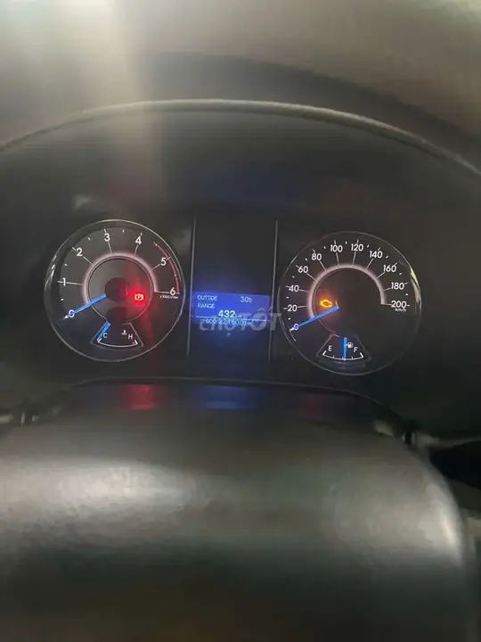 Toyota Fortuner 2017 photo 2