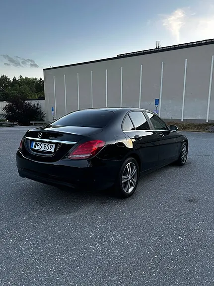 Mercedes-Benz C220 D 2015 photo 3