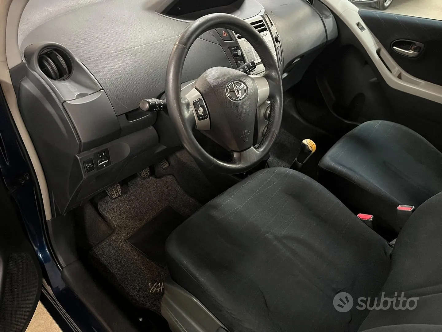 Toyota Yaris 2006 photo 3
