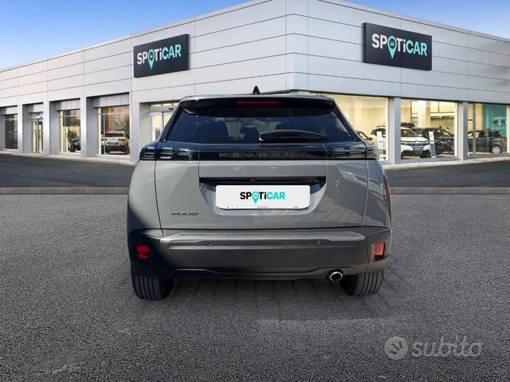 Peugeot 2008 2023 photo 5