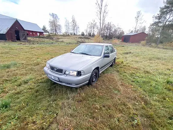 Volvo S70 1999 photo 2