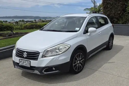 Suzuki S-Cross