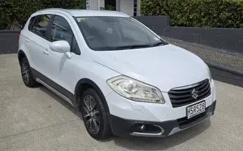Suzuki S-Cross 2014 photo 5