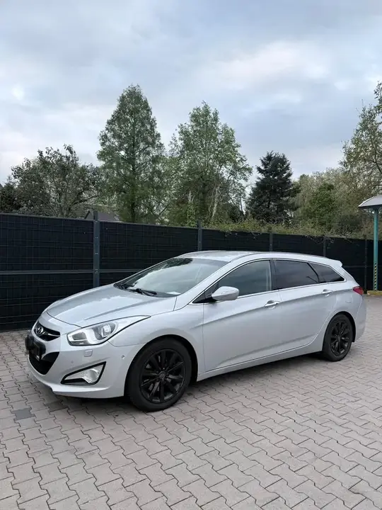 Hyundai I40