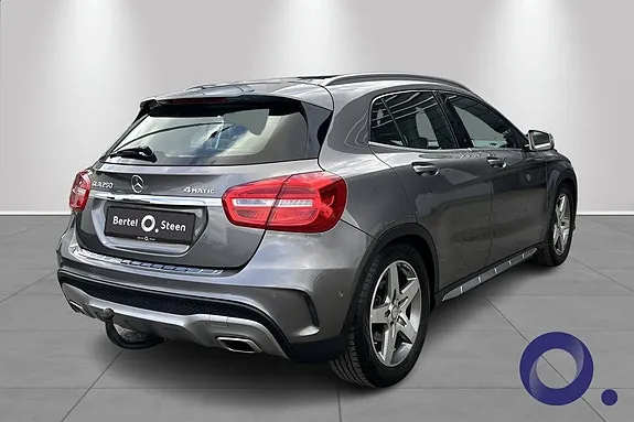 Mercedes-Benz Gla250 2017 photo 5