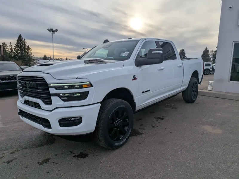 Ram 3500 Laramie 2026 photo 3