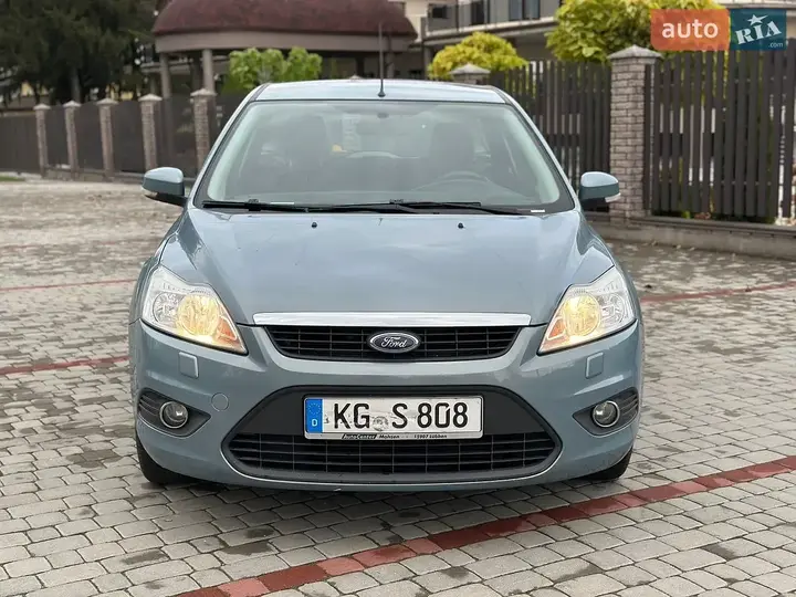 Ford Focus 2009 photo 4