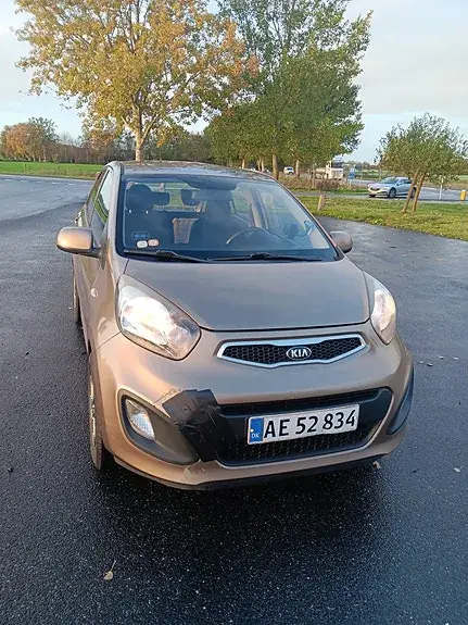 Kia Picanto 2013 photo 2