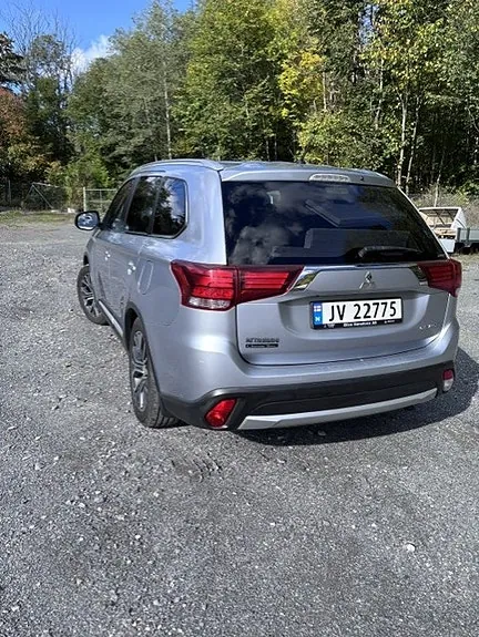Mitsubishi Outlander 2016 photo 3