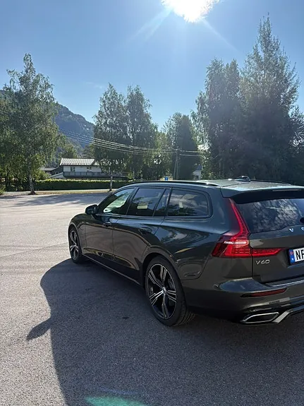 Volvo V60 2019 photo 4