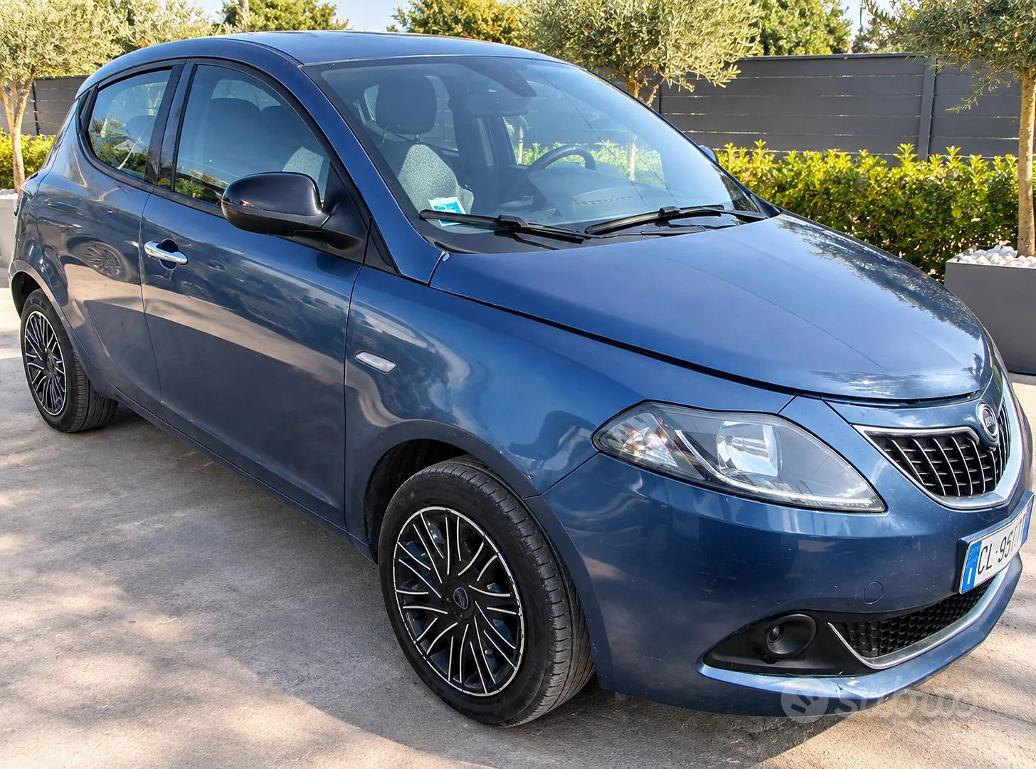 Lancia Ypsilon 2022 photo 2