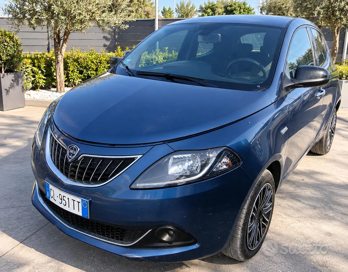 Lancia Ypsilon