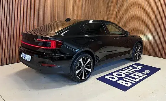 Polestar 2 2022 photo 2