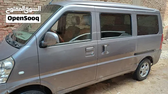 Chevrolet Van 2021 photo 2