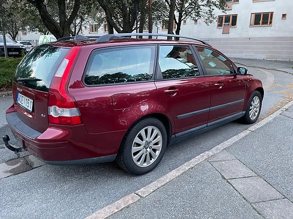 Volvo V50 2005 photo 2