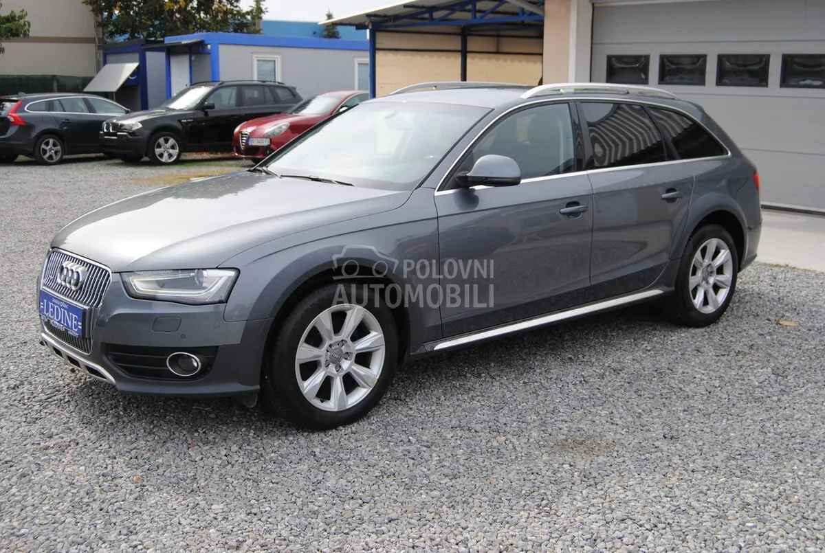 Audi A4 Allroad 2013 photo 4