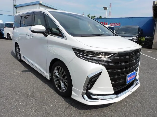 Toyota Alphard Phev 2025 photo 3