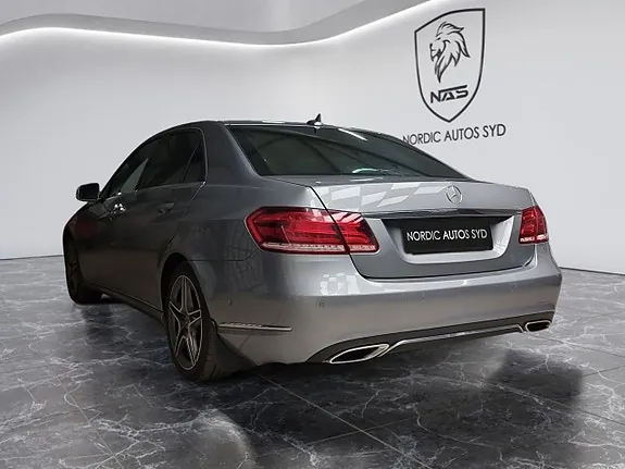Mercedes-Benz E220 2014 photo 4