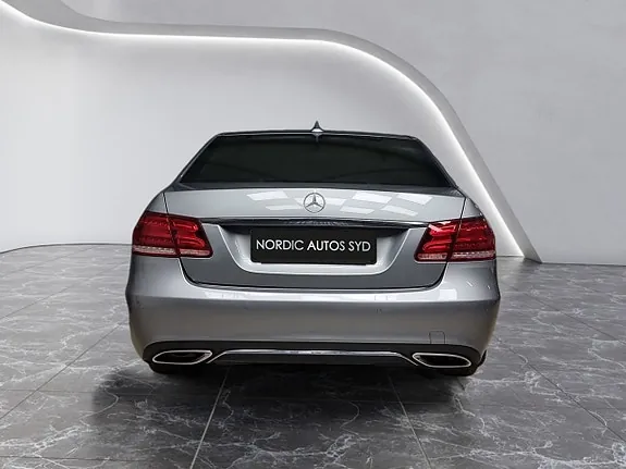 Mercedes-Benz E220 2014 photo 5