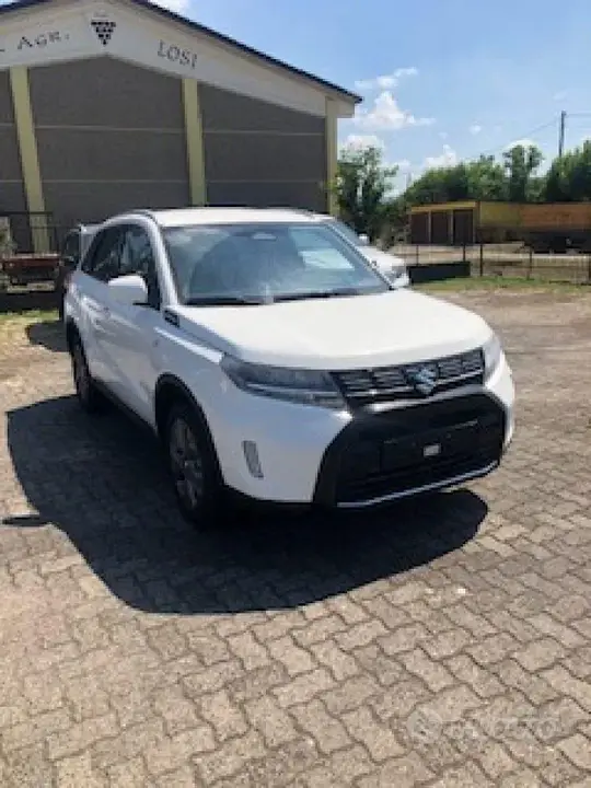 Suzuki Vitara photo 4