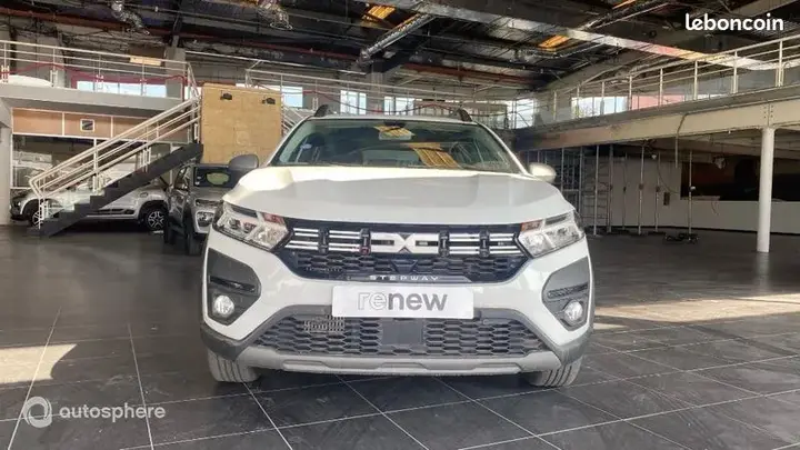 Dacia Sandero 2023 photo 2