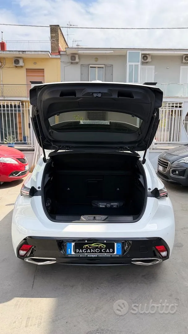 Peugeot 308 2022 photo 5