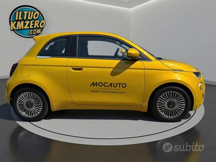 Fiat 500 Hybrid 2023 photo 3