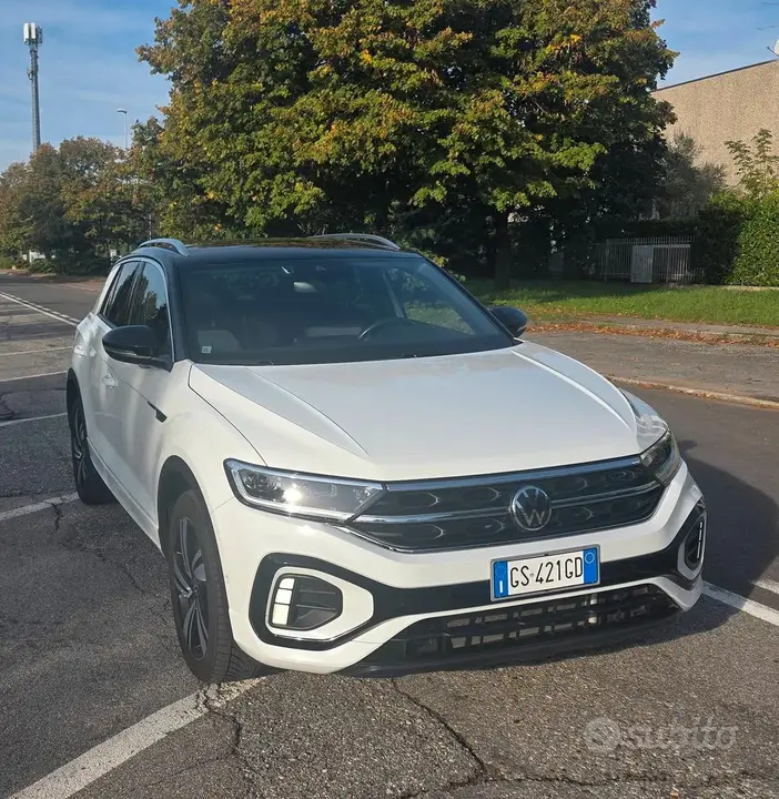 Volkswagen T-Roc 2024 photo 4