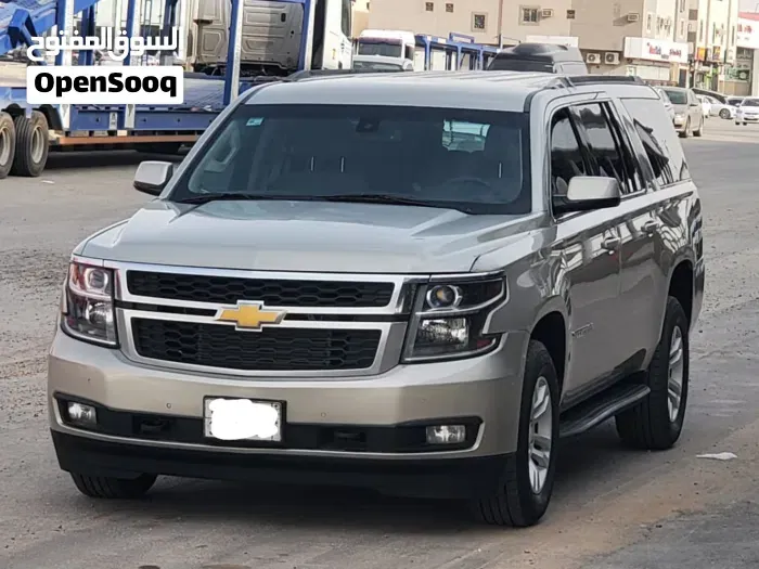Chevrolet Suburban 2015 photo 3