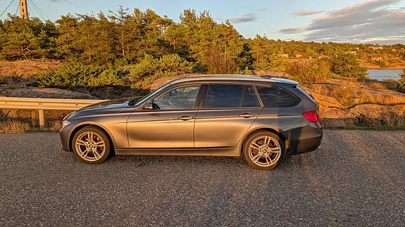 BMW 320D 2015 photo 2