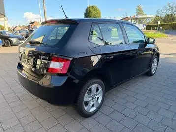 Skoda Fabia 2018 photo 4
