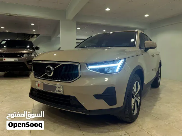 Volvo Xc40 2025 photo 2