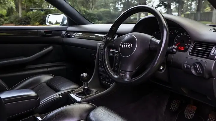 Audi Rs6 Avant 2005 photo 3