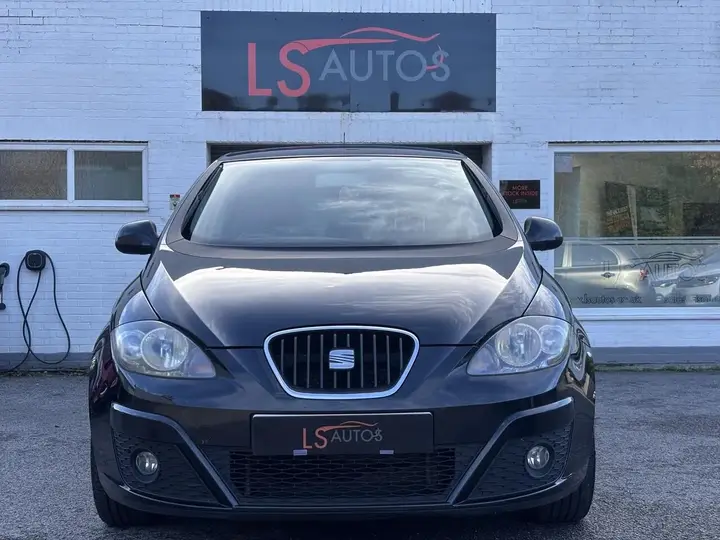 Seat Altea 2012 photo 2