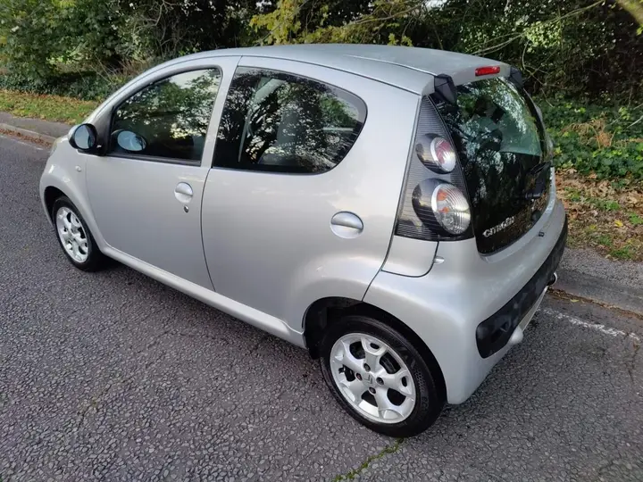 Citroen C1 2011 photo 4
