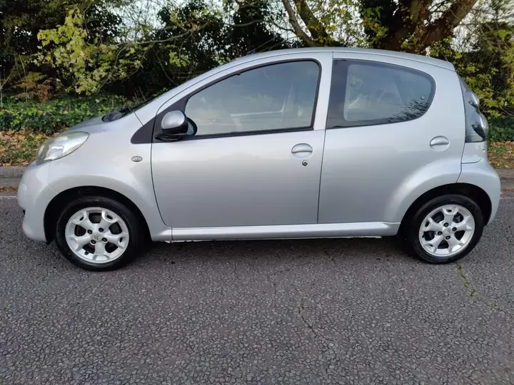 Citroen C1 2011 photo 3