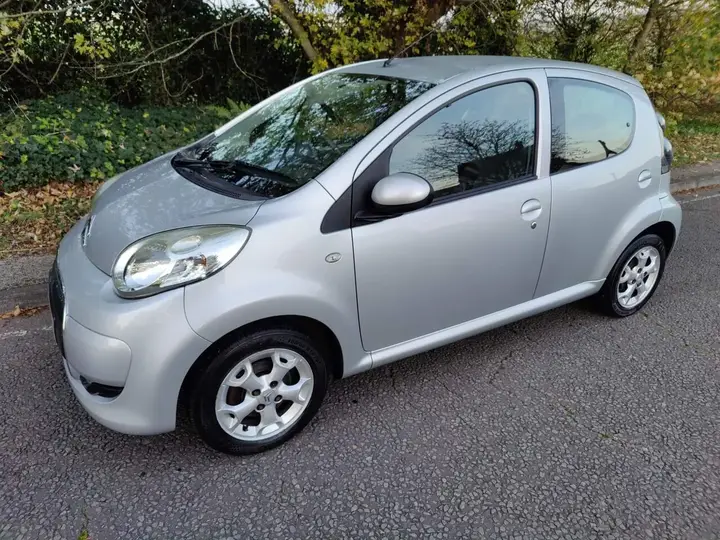 Citroen C1 2011 photo 2